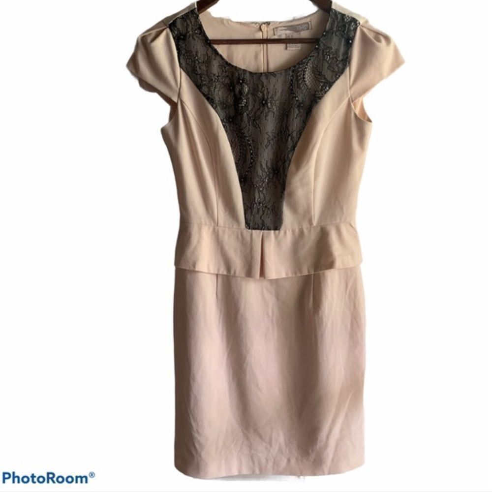Forever 21 tan sheath formal dress with black lace details xs